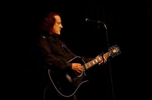 Country Artist Tommy James and the Shondells